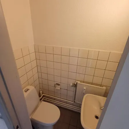Double 4 With Free Parking *