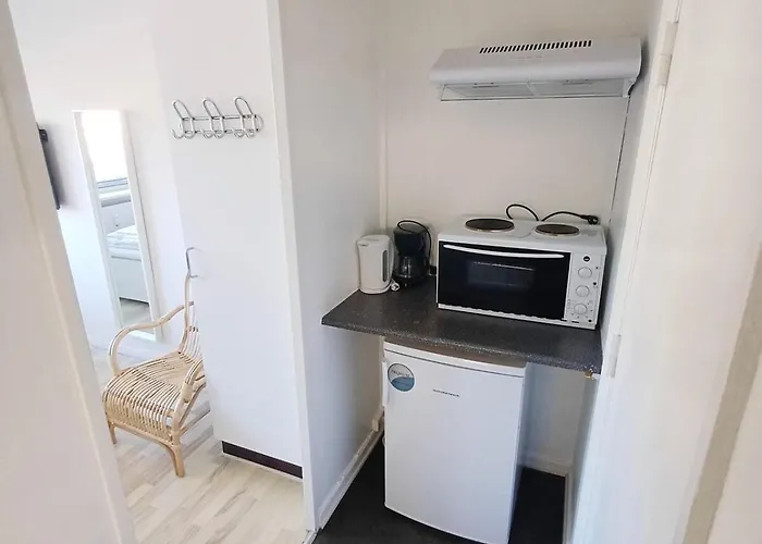 Budget 4 With Free Parking * Nørresundby